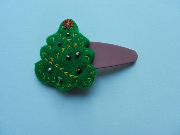 Christmas Tree Clip