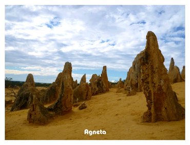 Pinnacles Desert