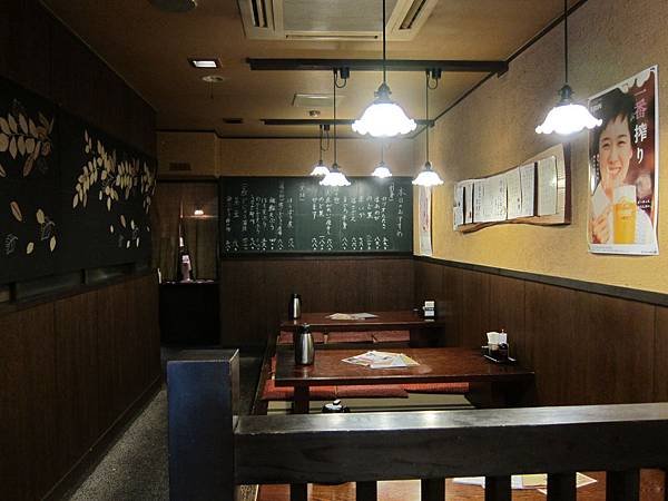 042-店內一角.JPG