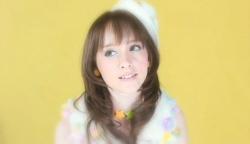 beckii-cruel3.jpg