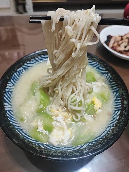 食譜 - 絲瓜滑蛋煨麵