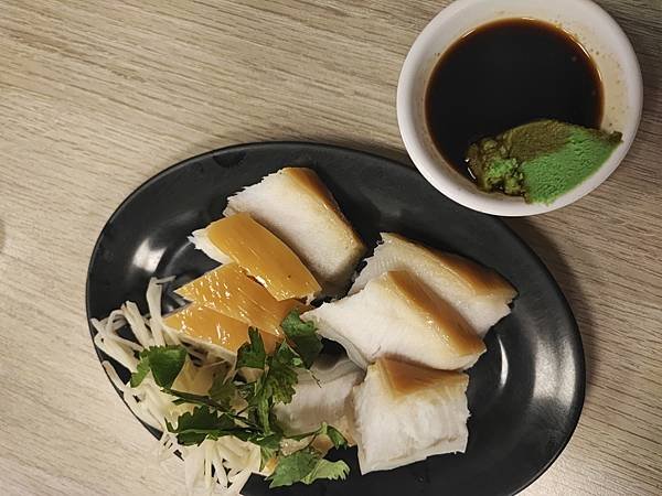 來去吃 - 夜越熱鬧的蘆洲阿億肉粥