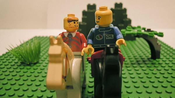 Lego Romance 11.jpg