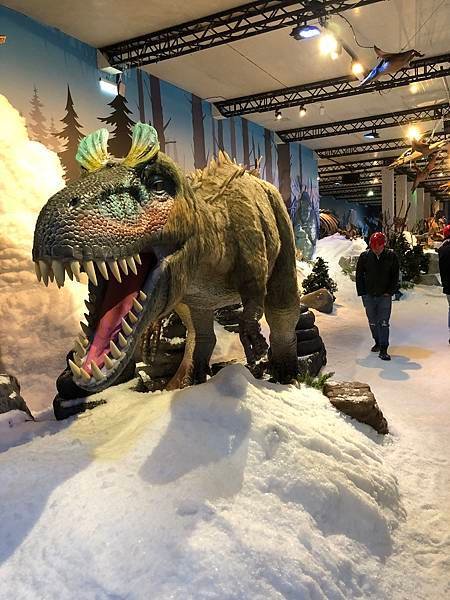 【台北展覽推薦】台北怎麼下雪了！零下世界「侏羅紀X恐龍雪世界