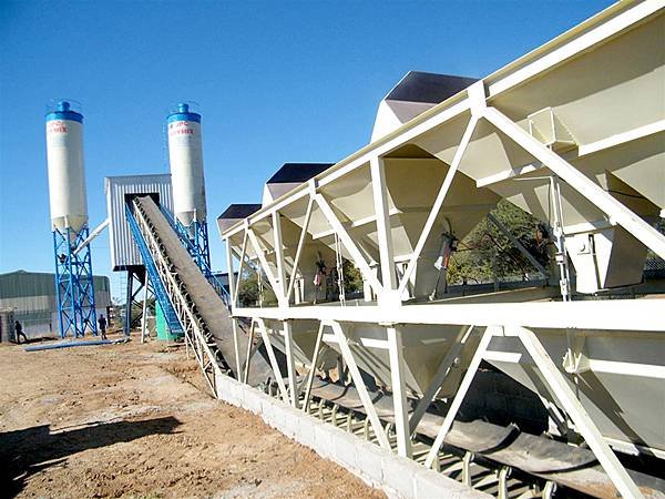 Ready mix concrete plant.jpg