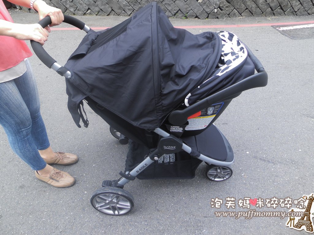 Britax B-Agile 3 &amp; B-Safe 35 Elite Travel System 2016+餐盤