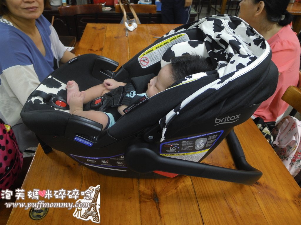 Britax B-Agile 3 &amp; B-Safe 35 Elite Travel System 2016+餐盤