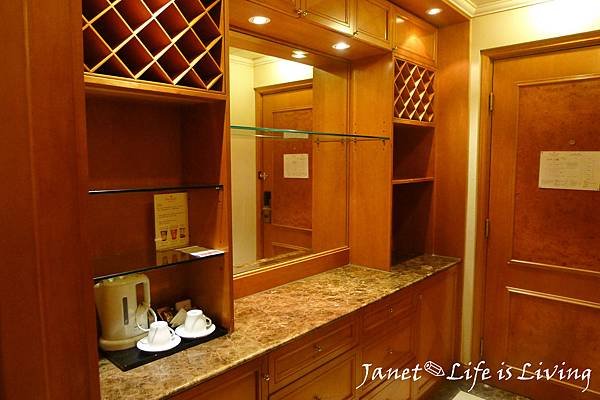 ::香港住宿:: 華美達Ramada Hotel /華大盛品酒店BEST WESTERN PLUS Hotel Hong Kong