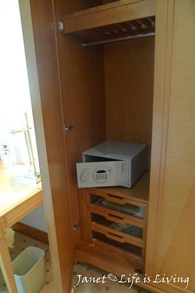 ::香港住宿:: 華美達Ramada Hotel /華大盛品酒店BEST WESTERN PLUS Hotel Hong Kong