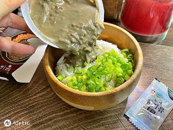 超商買什麼？｜江原道雪蟹蟹膏｜全家便利商店｜超下飯「白飯小偷