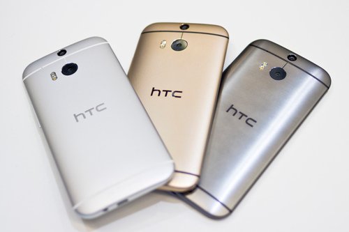 Samsung_Galaxy_S5_vs_new_HTC_One_M8_vs_Sony_Xperia_Z2_comaprison_review