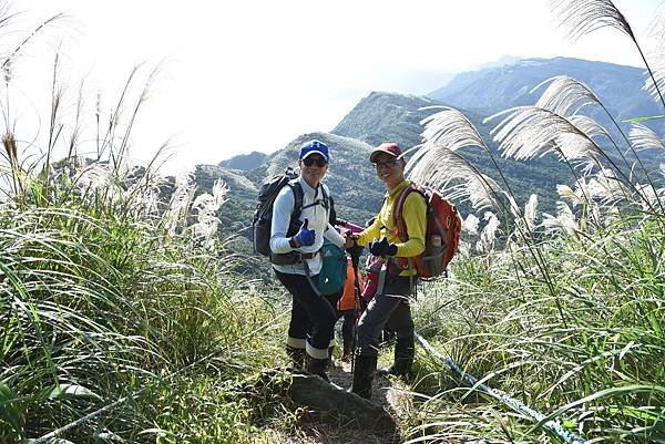 雪山尾稜北段 - 茫海山稜藍色太平洋