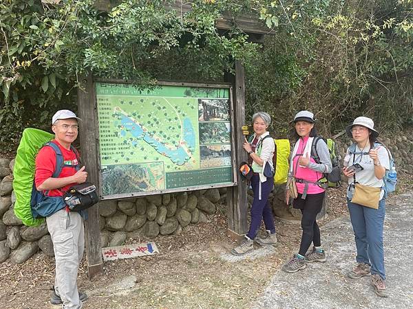 浪漫台3線樟之細路: 首訪獅山古道 - 夜抵南庄老街