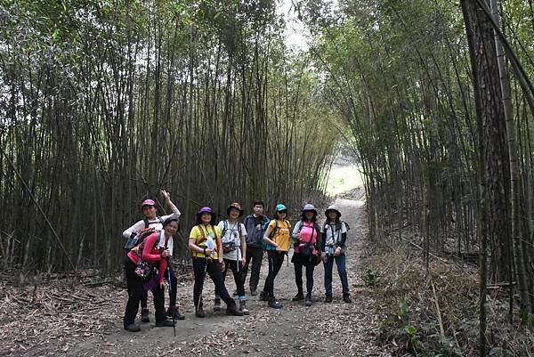 完走出關古道 - 勇登關刀山