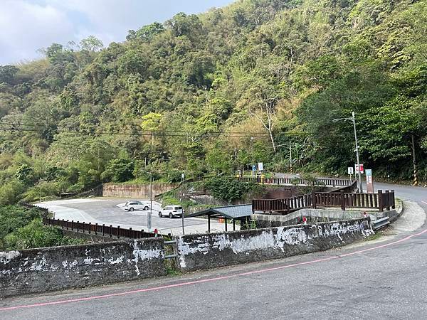 五月阿里山鐵路 - 初夏螢火蟲之旅: 梨園寮火車站 - 大風