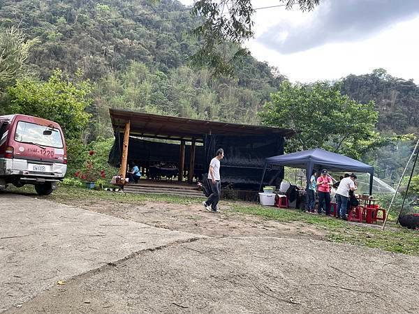 五月阿里山鐵路 - 初夏螢火蟲之旅: 迷糊步道竹林行 - 藍