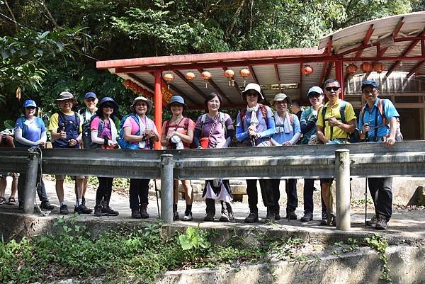 北勢溪古道走至灣潭 - 炎炎夏日溪邊野餐避暑