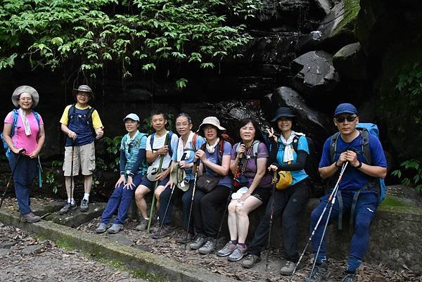 北勢溪古道走至灣潭 - 炎炎夏日溪邊野餐避暑