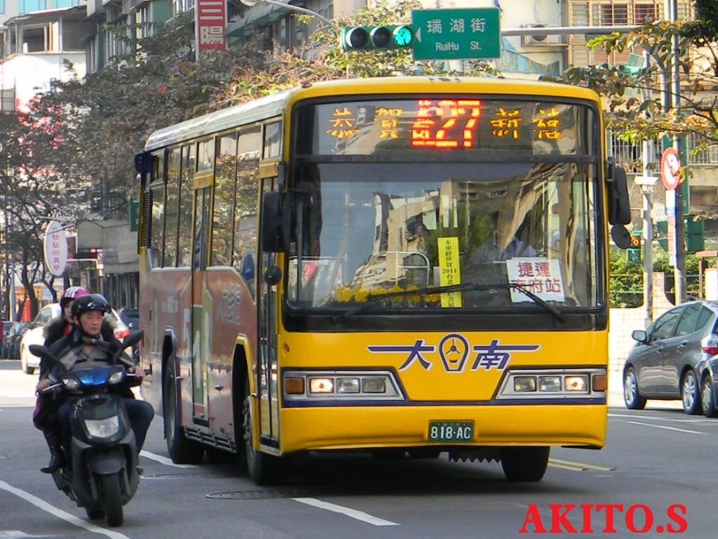 藍27路  818-AC.JPG