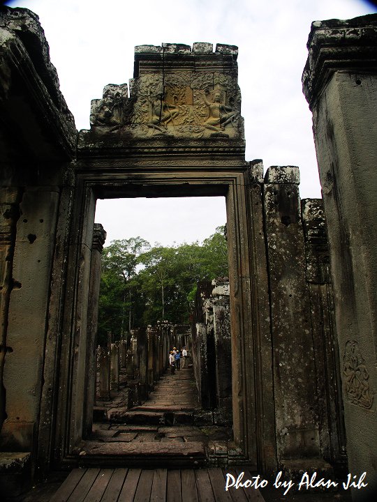 02-17Bayon