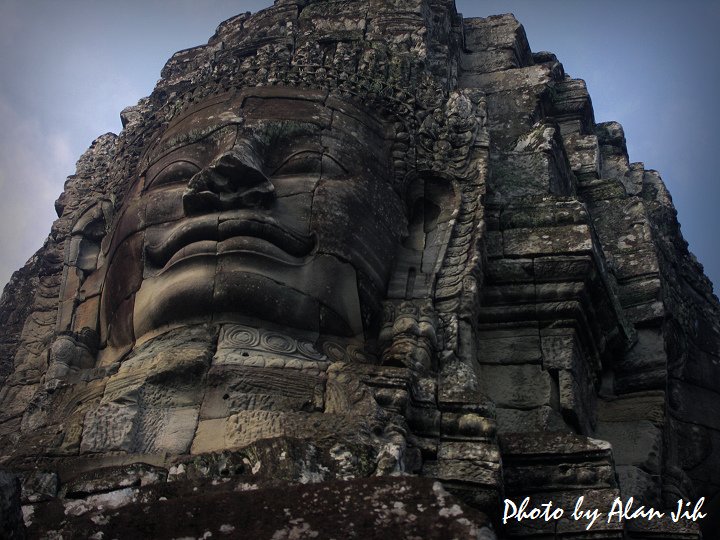 02-33Bayon