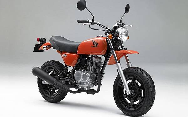 honda_ape_50_2006.jpg