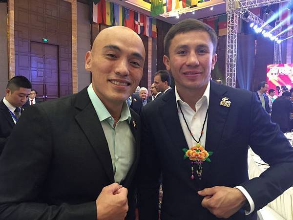 與世界拳王 Gennady Golovkin 合照