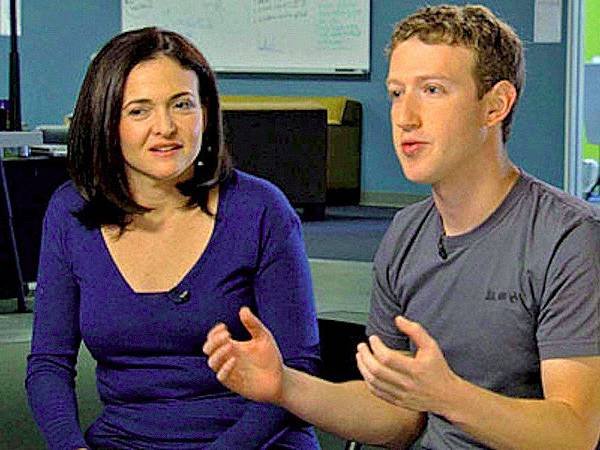 in-late-2007-zuckerberg-met-a-google-executive-named-sheryl-sandberg-at-a-christmas-party-at-the-time-she-was-considering-taking-a-new-position-with-the-washington-post-but-after-meeting-sandberg-zuckerberg-decided.jpg