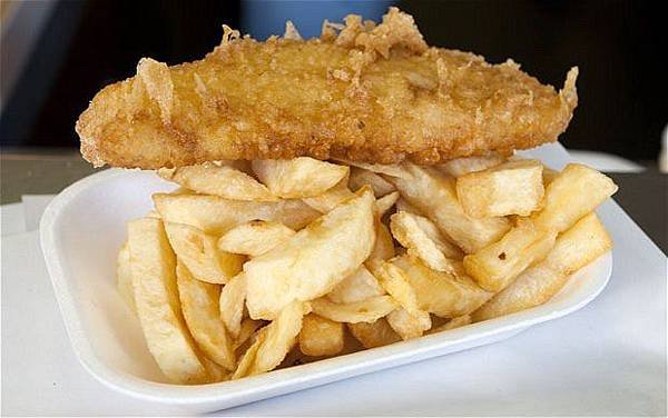 fishandchips_1904771b