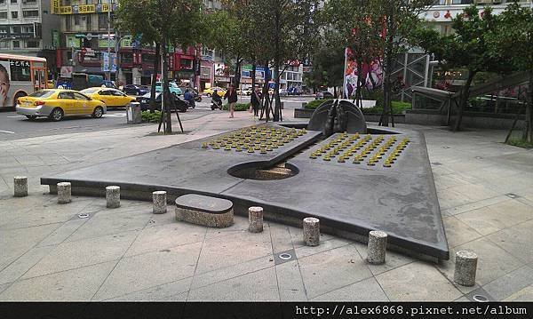 387782_320751081276764_100000256254767_1262402_795498816_n.jpg