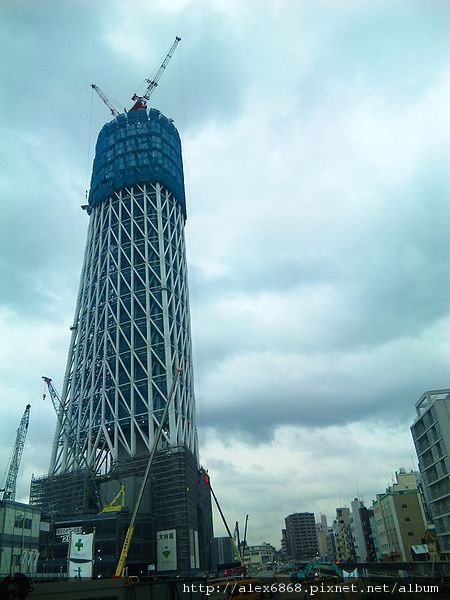 450px-TokyoSkyTree20091114.jpg