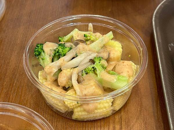 台南安平區_ VASO弘肉燥飯舖安平店 米其林必比登小吃，推