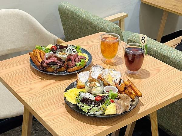 台南東區_ 煦你早午餐 Belong Ü Brunch 巷弄