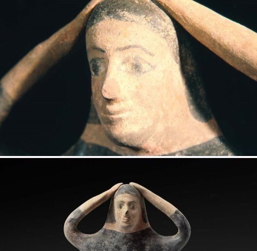 DqIUiflUwAAWj7l.jpg large.jpg
