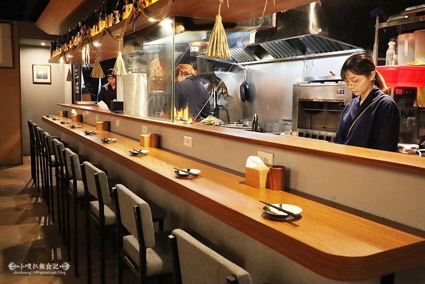 【桃園美食】『三石居酒屋』近桃園火車站、桃園大廟/彷彿一秒飛