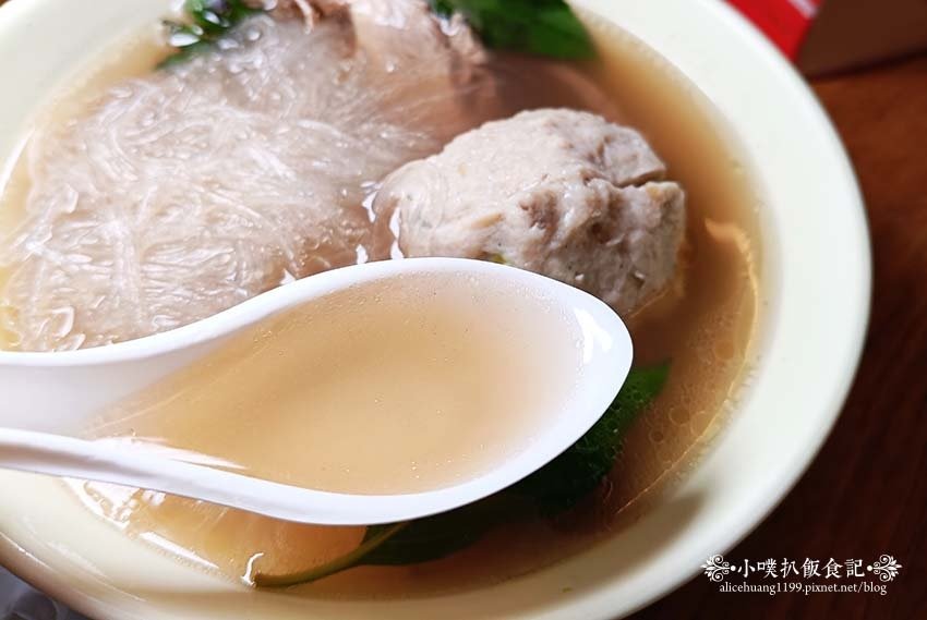 【永和美食】『權仔鴨肉冬粉』永和在地古早味小吃/老饕吃法鴨肉