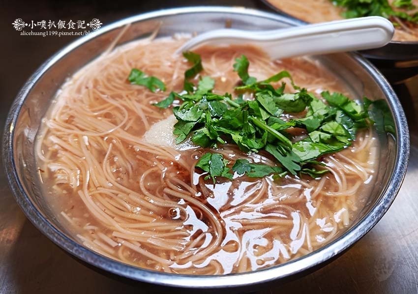 【台北公館美食】『兄弟蚵仔麵線』近公館站/公館商圈美食必吃/