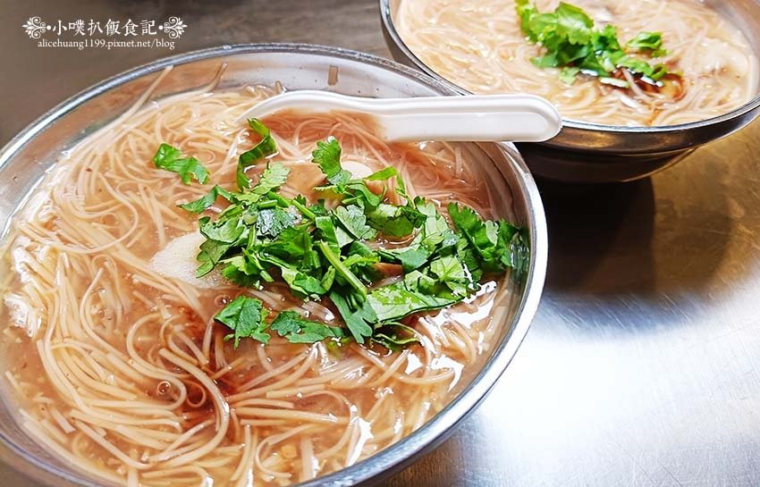 【台北公館美食】『兄弟蚵仔麵線』近公館站/公館商圈美食必吃/