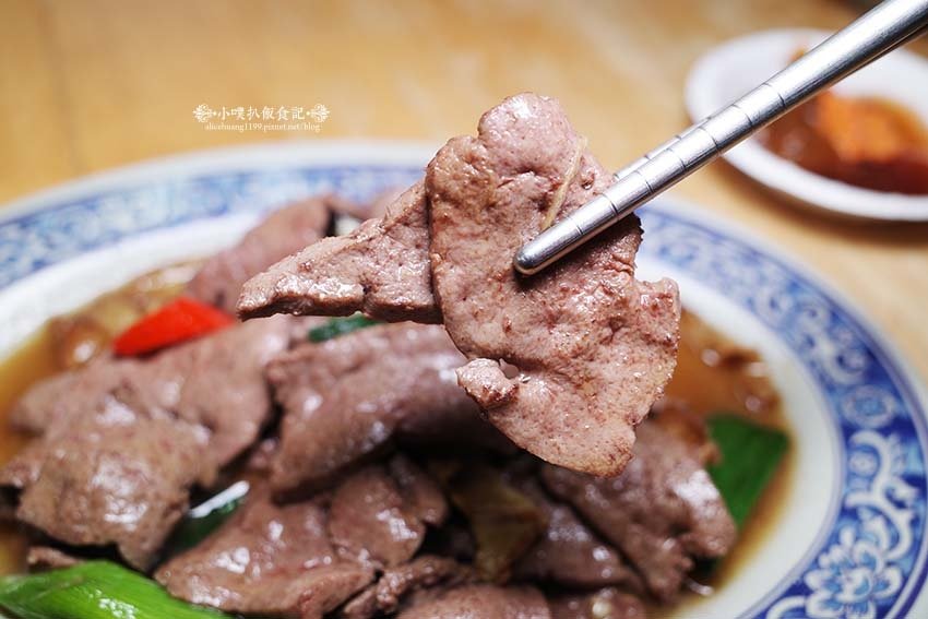 【台南美食】『西羅殿牛肉湯』近台南轉運站/台南人的早餐/米其