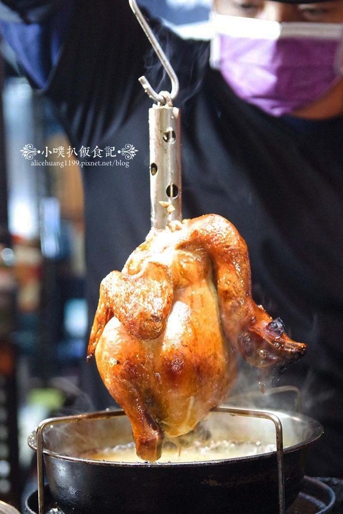 【士林夜市美食】『雞老闆桶仔雞士林夜市店』近劍潭站/壽星及消