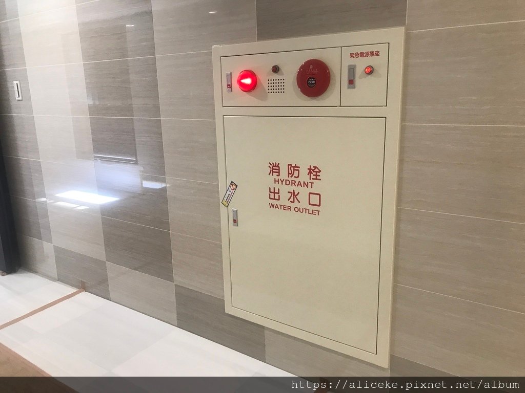 棋琴文雄苑全新交屋3房車位