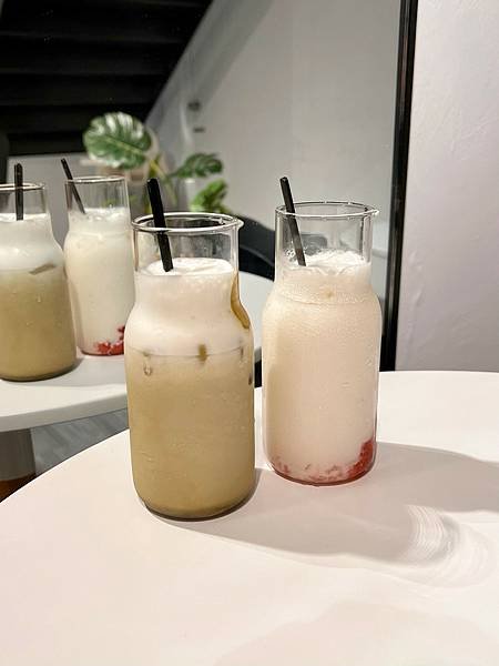 LINE_ALBUM_220328_8.jpg