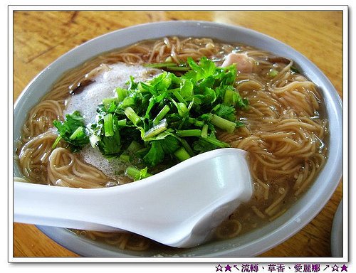 『花蓮慢活』花中榕樹下臭豆腐、黎明紅茶