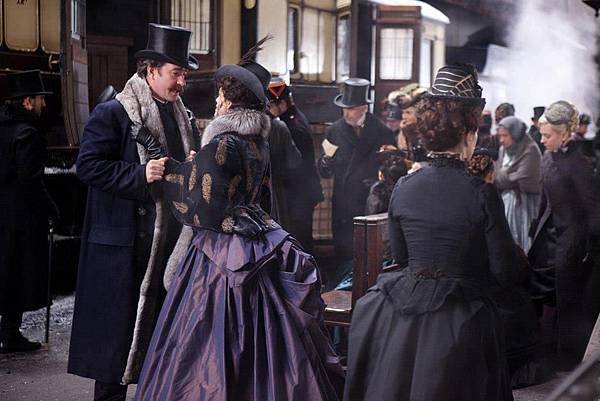 Anna-Karenina-2012-Stills-anna-karenina-by-joe-wright-32234645-940-627