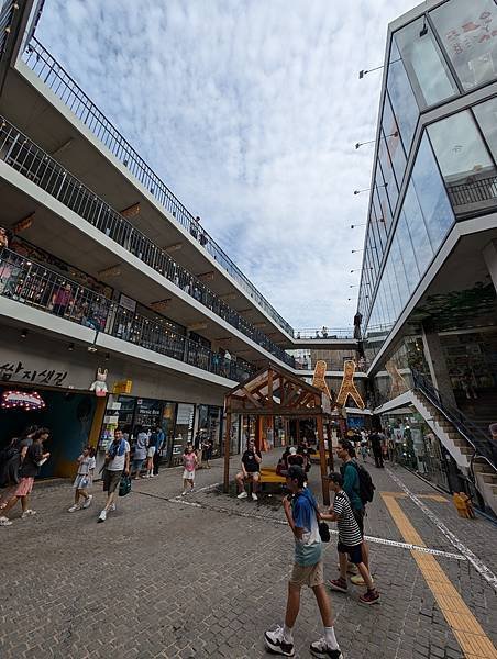 中秋去首爾DAY4：景福宮、星空圖書館、Gudeuljang