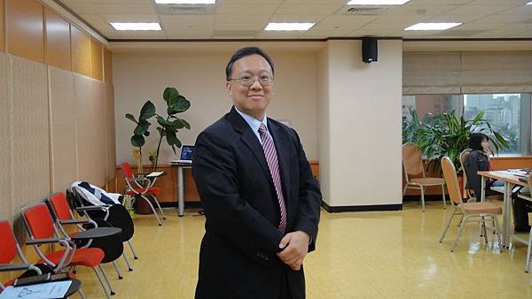個人照片.JPG