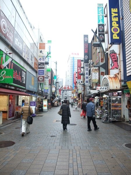 TOKYO70199.JPG