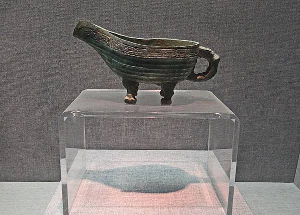 環帶紋銅器