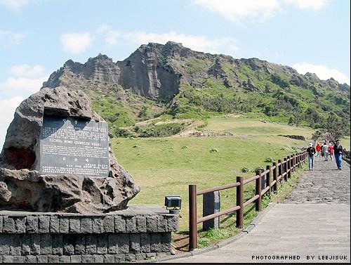 日出峰鬼影