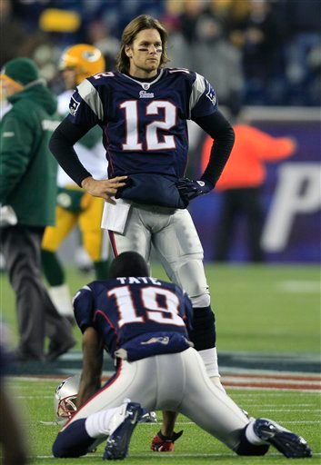 愛國者Brady(12)送出兩記達陣傳球.jpg